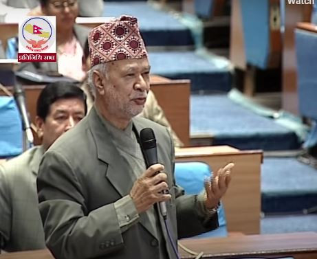 सरकारको नुन खाँदाखाँदै विदेशी नागरिकता लिन रहर लाग्ने को रहेछन्, चिन्न पाउनुपर्‍योः रघुजी पन्त
